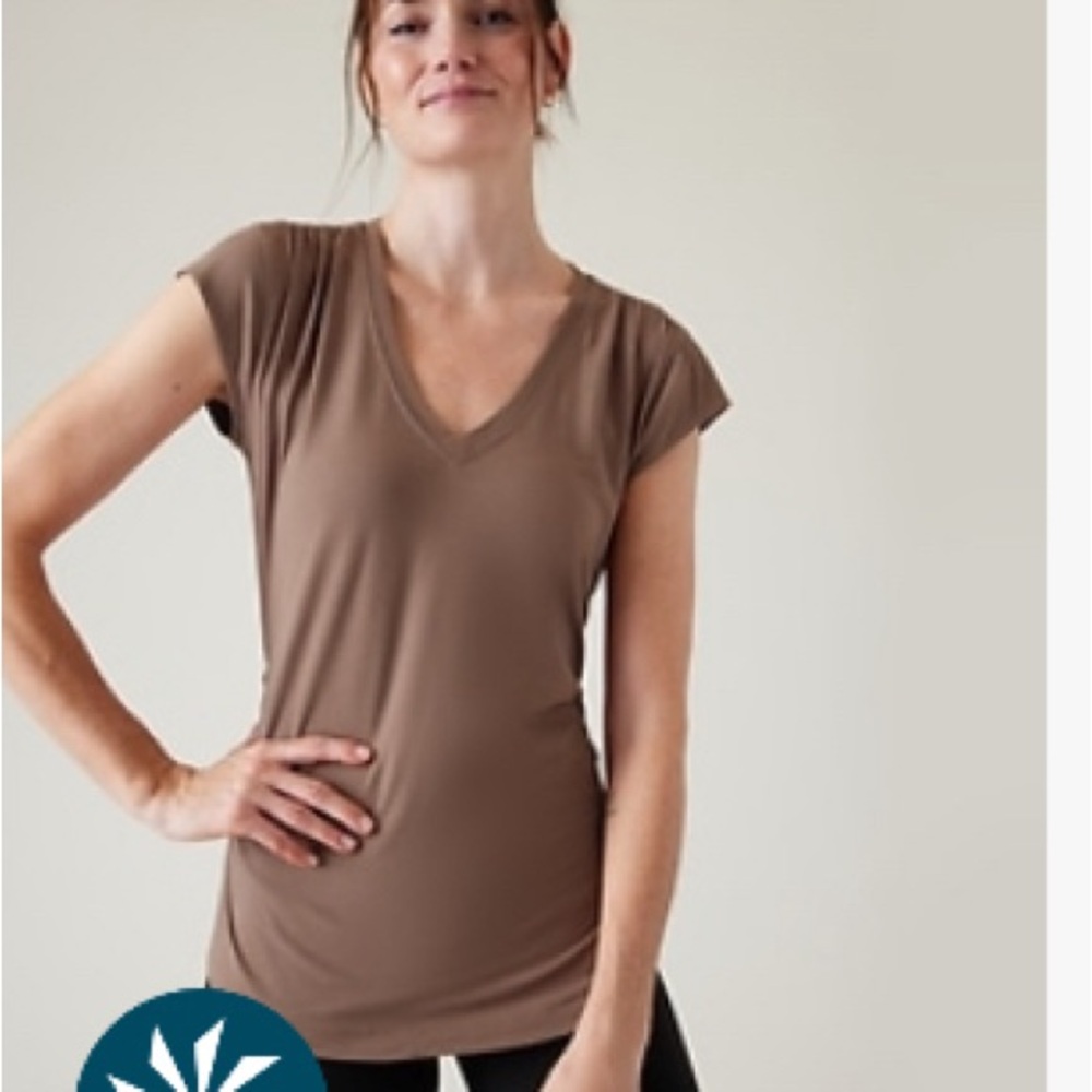Athleta outbound v neck tee power of she NWT size S color rustic beige